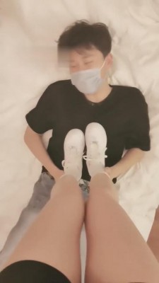 图片[6]_【汐雯】小白鞋长袜学弟踢裆初体验 bf5685_HD绳艺资源