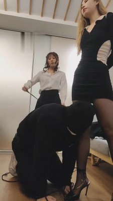 图片[8]_【宝儿】双S-高跟/踩踏/踢踹/耳光/口水【双视角版】 bf5332_HD绳艺资源