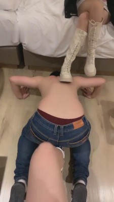 图片[2]_【甜甜】双S-长靴运动鞋调爱坐脸的狗东西 bf5325_HD绳艺资源