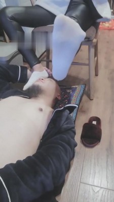 图片[3]_【绳艺导师菲主】闻夜跑后的原味臭船袜 bf5657_HD绳艺资源