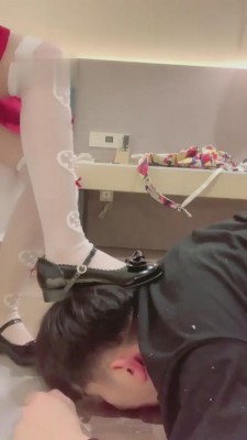 图片[7]_【奈奈酱】萝莉主艺术训练下贱的足球教练 bf4994_HD绳艺资源