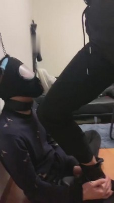 【文文文】多人素人游戏-长靴棉袜丝袜群调 bf5447_HD绳艺资源