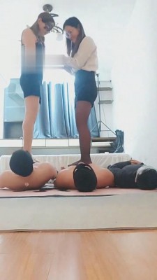 图片[11]_【天后S】双S剧情-挑战偷丝袜的家奴【双视角版】 bf5456_HD绳艺资源