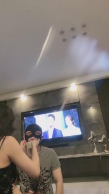 【歌迪丝】胶带窒息-臭脚熏晕 bf5127_HD绳艺资源