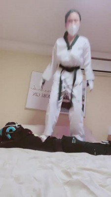 图片[5]_【小劳拉】跆拳道黑带高难度挑战踢踹 bf5055_HD绳艺资源