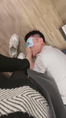 【御严】原味脚碾压喂食狗 bf5081_HD绳艺资源