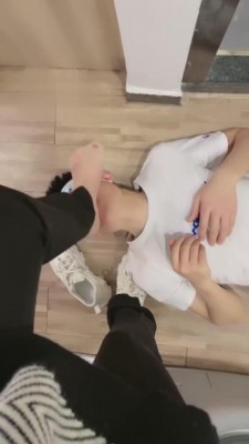 图片[2]_【御严】原味脚碾压喂食狗 bf5081_HD绳艺资源