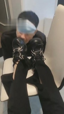 图片[2]_【文文文】老爹鞋素人全体重踩踏 bf5066_HD绳艺资源