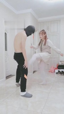 图片[7]_【南笙四爷】JK女神白丝爆踢爆踹 bf539_HD绳艺资源