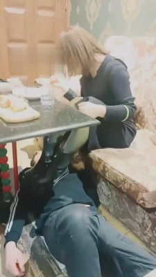 【羽诺】西餐厅家奴伺候晚餐 bf5400_HD绳艺资源