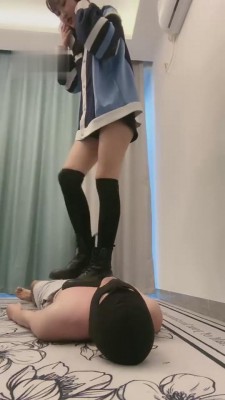 图片[4]_【路子鸭】长靴-不同姿势踢踹/踩踏 bf5379_HD绳艺资源