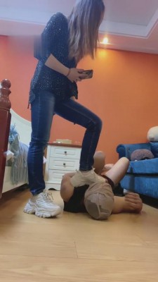 图片[8]_【魅儿S】贱奴偷舔主人鞋被暴虐_HD绳艺资源