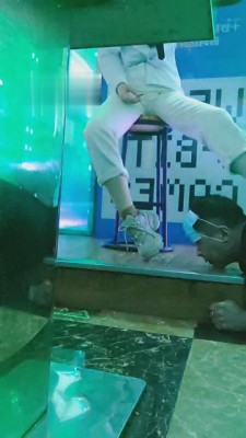 图片[2]_【00小主十言】KTV素人脏小白鞋踩踏碾压 bf5150_HD绳艺资源