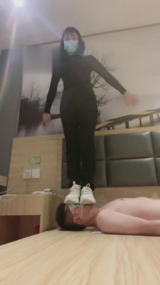 图片[5]_【娇娇公主】小白鞋高跟鞋踩踏碾压 bf5196_HD绳艺资源