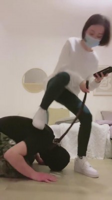 图片[4]_【Q月s】小白鞋白棉袜高难度挑战踢踹 bf5232_HD绳艺资源