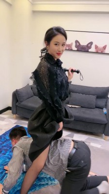 图片[12]_【鑫儿教头】秀色可餐/藤鞭狠抽/口水喂食 bf12254_HD绳艺资源