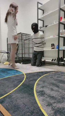 【冬莲】御姐超强绳艺技巧踢踹耳光 bf5507_HD绳艺资源