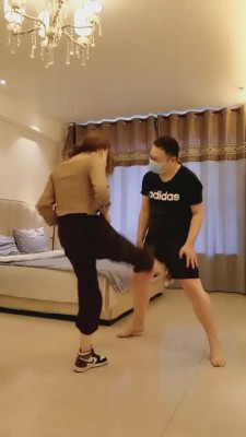 图片[4]_【泽安安】AJ鞋棉船袜高难度挑战踢裆 bf820_HD绳艺资源