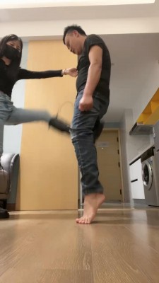 【阿月】超紧牛仔裤长靴调狗/踢裆/踩踏 bf12256_HD绳艺资源