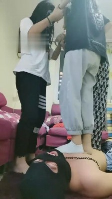 图片[4]_【雪碧sama】三素人小姐姐疯狂折磨迟到的狗 bf915_HD绳艺资源