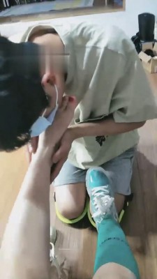 图片[2]_【妖精】踩踏/舔鞋/喝洗袜子水 bf869_HD绳艺资源