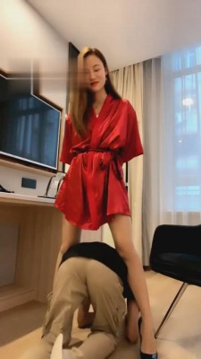 图片[3]_【一嬛女皇】逮到父亲偷闻袜子后 bf870_HD绳艺资源