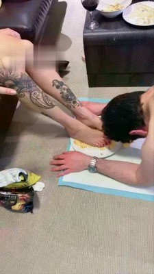 图片[4]_【简公主】澳洲舔脚狗，日常舔脚，脚喂食 bf932_HD绳艺资源