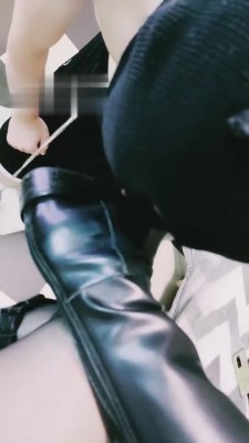 【lisa宝宝】舔脏长靴羞辱 bf987_HD绳艺资源