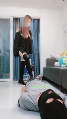 图片[5]_【广州铃依】精神小妹蛇鞭训练/踩踏 bf947_HD绳艺资源