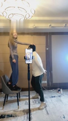 【施萌】模特全程高能踢裆 bf998_HD绳艺资源