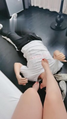 图片[3]_【微希】闻健身后的臭鞋臭脚 bf1058_HD绳艺资源