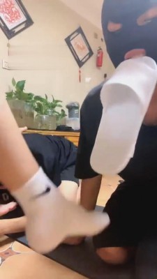 图片[4]_【丞丞】带素人姐妹玩私奴【完整版】 bf1113_HD绳艺资源