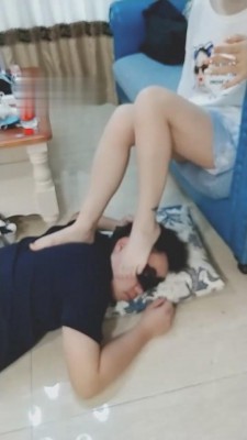 【贝蒂】超脏贝壳头过膝袜耳光踢裆圣水 bf1134_HD绳艺资源