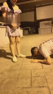 【刘二狗】情侣奴户外找素人犯贱 bf1388_HD绳艺资源