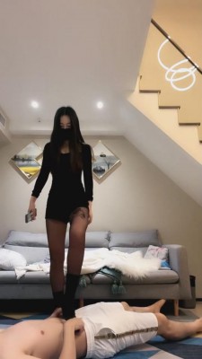 图片[2]_【仙女殿下】黑丝美腿小姐姐踢废男友 bf1405_HD绳艺资源