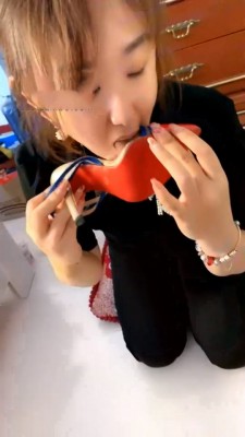 图片[6]_【歌迪丝】三婶吃脏鞋底 bf1358_HD绳艺资源