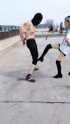 图片[9]_【傲柔】天台提档踩踏骑马狠踹 bf1446_HD绳艺资源