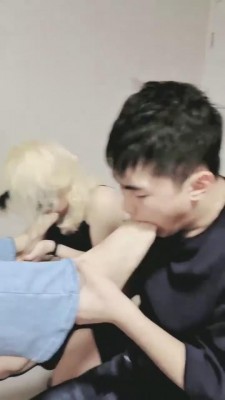 【女攻驾到】御姐范羞辱下贱情侣奴 bf1533_HD绳艺资源