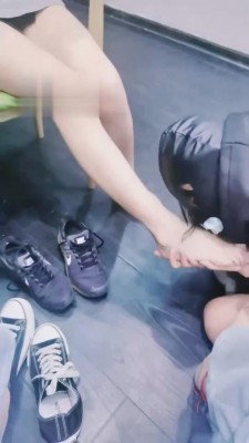 图片[4]_【安曼】伺候两个新开发小素人玩牌 bf1547_HD绳艺资源