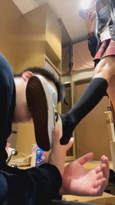 图片[8]_【阿月】钻胯/SP/耳光/全体重踩踏/舔脚羞辱 bf1680_HD绳艺资源