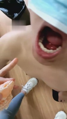 图片[4]_【莉娜】羞辱公狗吃圣水泡面 bf1627_HD绳艺资源