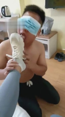 图片[7]_【莉娜】羞辱公狗吃圣水泡面 bf1627_HD绳艺资源