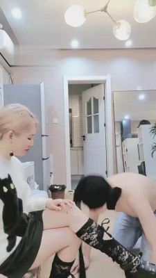 【丝洛】网红模特羞辱狗绳艺学员 bf1799_HD绳艺资源