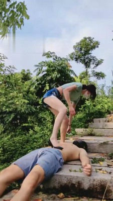 图片[11]_【高难度挑战美学】户外高跟全体重踩踏 bf1880_HD绳艺资源