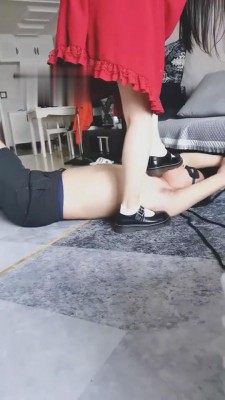 【猫神大人】入室偷原味被抓调成狗 bf1886_HD绳艺资源