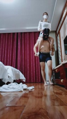 图片[4]_【多多】喜欢运动鞋臭棉袜的狗 bf2165_HD绳艺资源