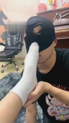 【丞丞】运动后原味白袜羞辱【上】 bf2177_HD绳艺资源