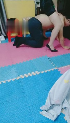 【麒麟女皇】贱狗被我无情虐待 bf2220_HD绳艺资源