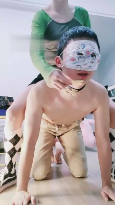 图片[2]_【丝洛】喜欢脏鞋脚底喂食的狗 bf2160_HD绳艺资源