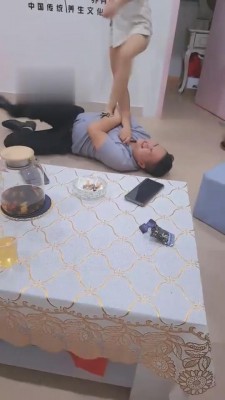 【滔滔】鞋店女老板踹狗发泄 bf2216_HD绳艺资源